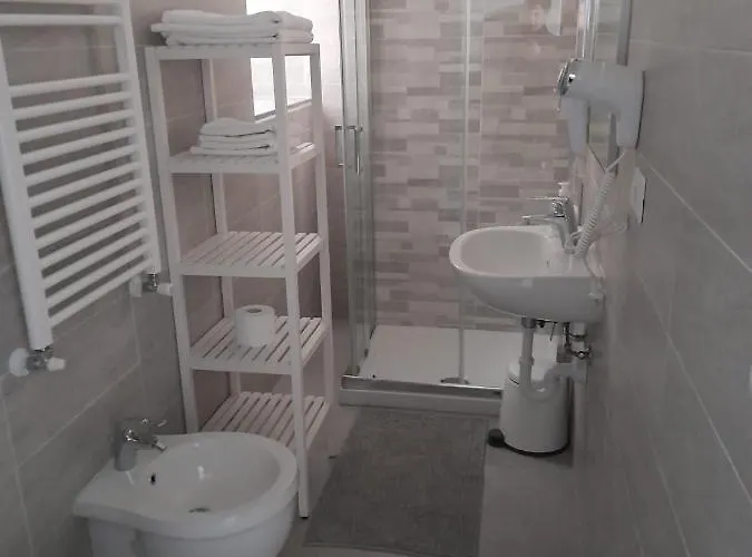 Your Independent With Parking Appartement Lecco