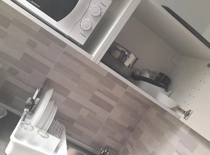 Appartement Your Independent With Parking Lecco